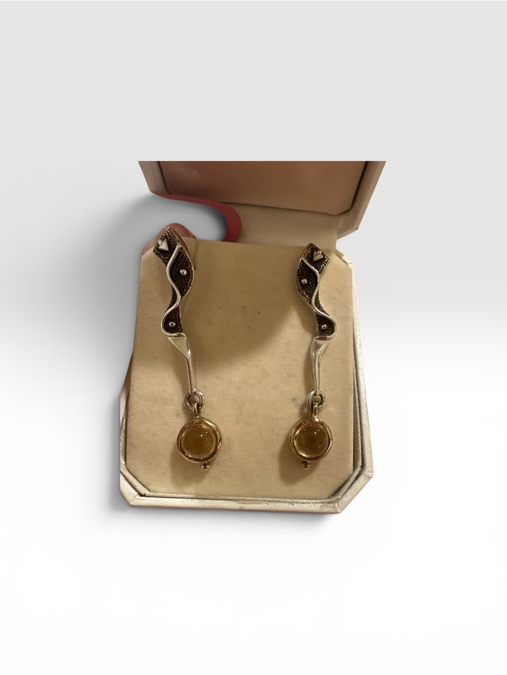 Joryel Vera Artisan Dangle Earrings – Silver Tone with Honey Cabochon Stones